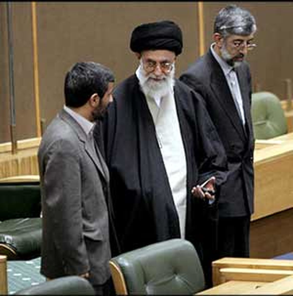 مصوبات مجلس برای همه قوا لازم الاجراست