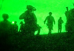 حمله نیروهای آمریکایی به یک مدرسه دینی در کاپیسا