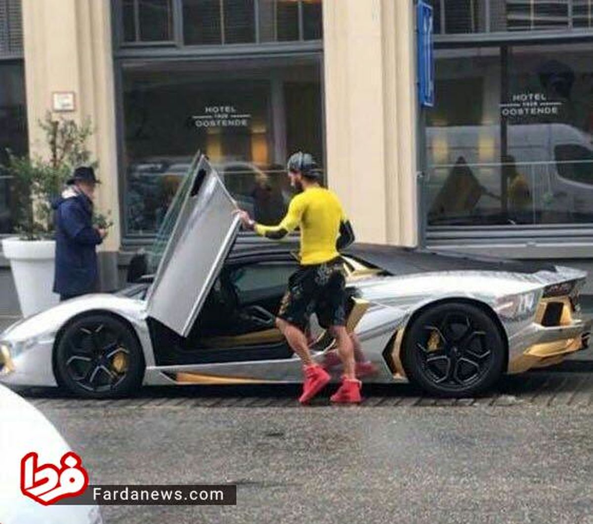 رامین رضاییان در بلژیک چه خودرویی سوار می‌شود؟ +عکس