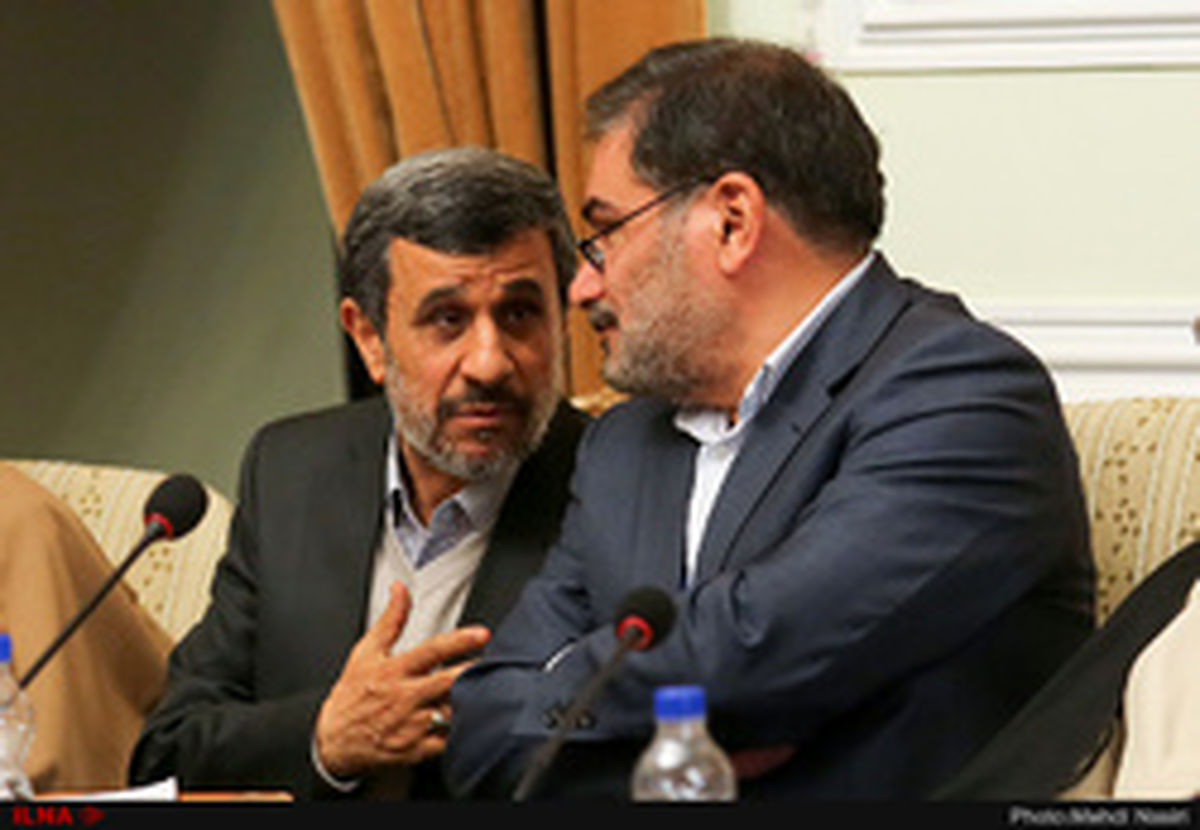 زاکانی: احمدینژاد هذیان میگوید! /او به چاه سقوط کرد