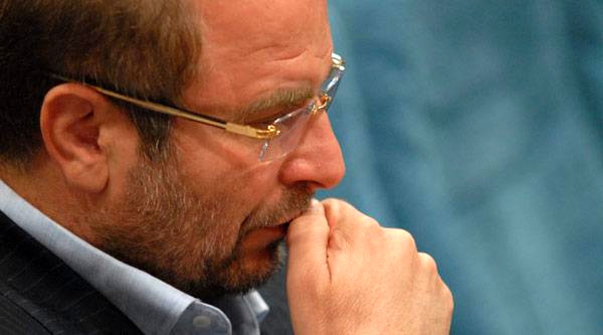 گلایه قالیباف از رسانه‌ها در ماجرای کارواش/ شیشه‌ ماشین‌ها و جرثقیل شهرداری توسط متصرفان شکسته شد