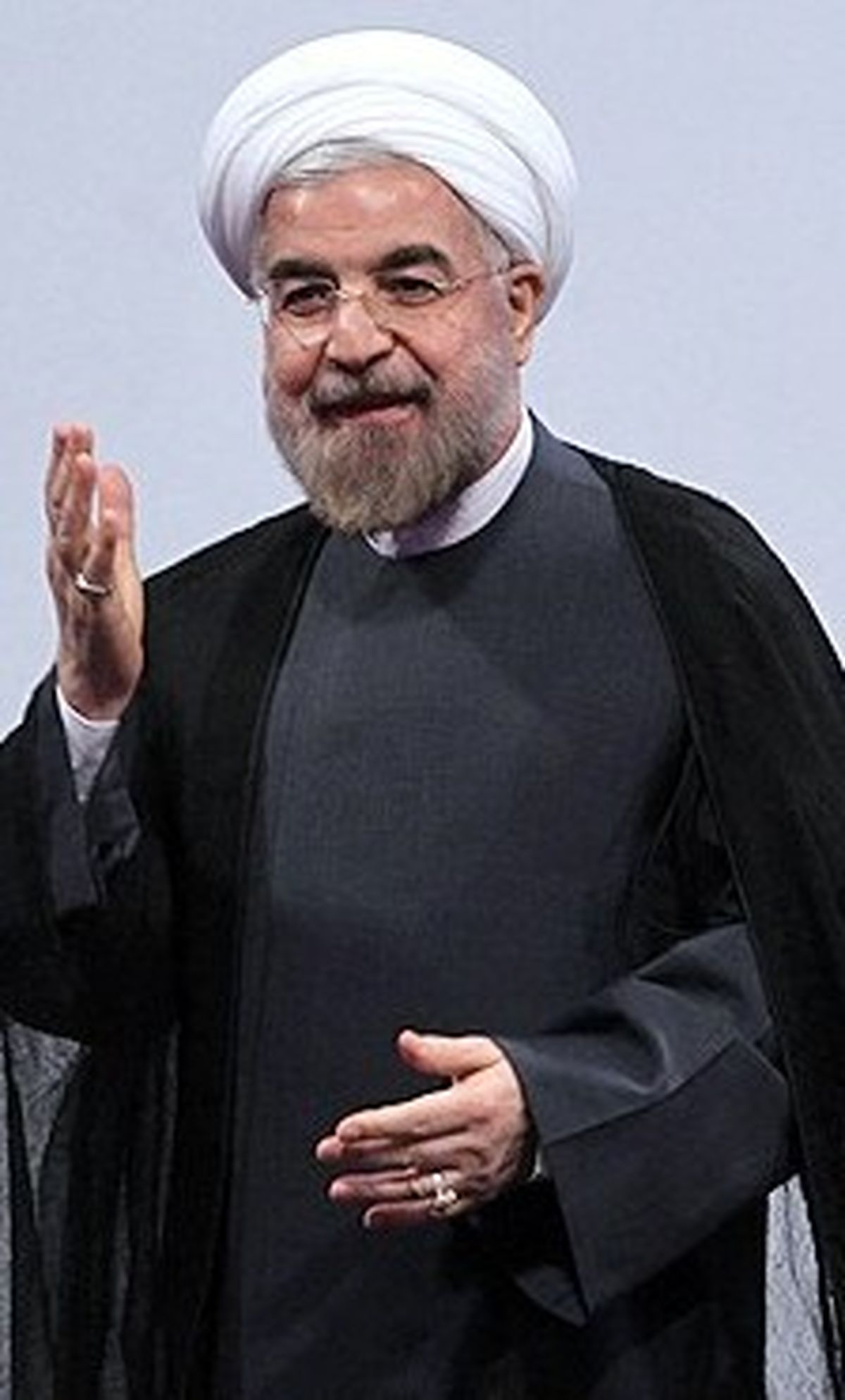 مشکلات چند روزه حل نمیشود/ به طلبه بودنم افتخار میکنم/ باید افراط و تندروی کنار گذاشته شود