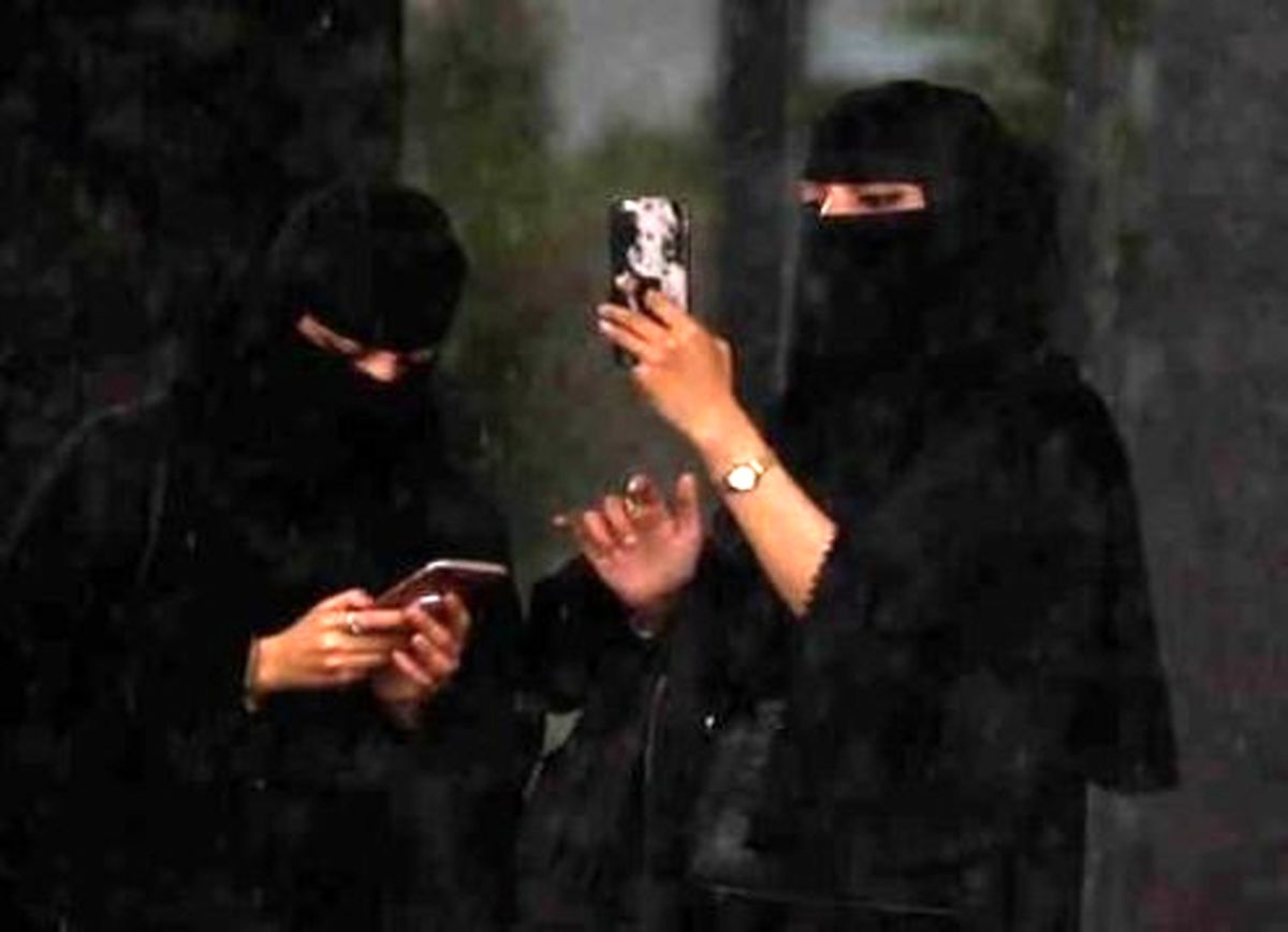اصلاحات اجتماعی در عربستان به آزار زنان در یک جشن کشید +عکس