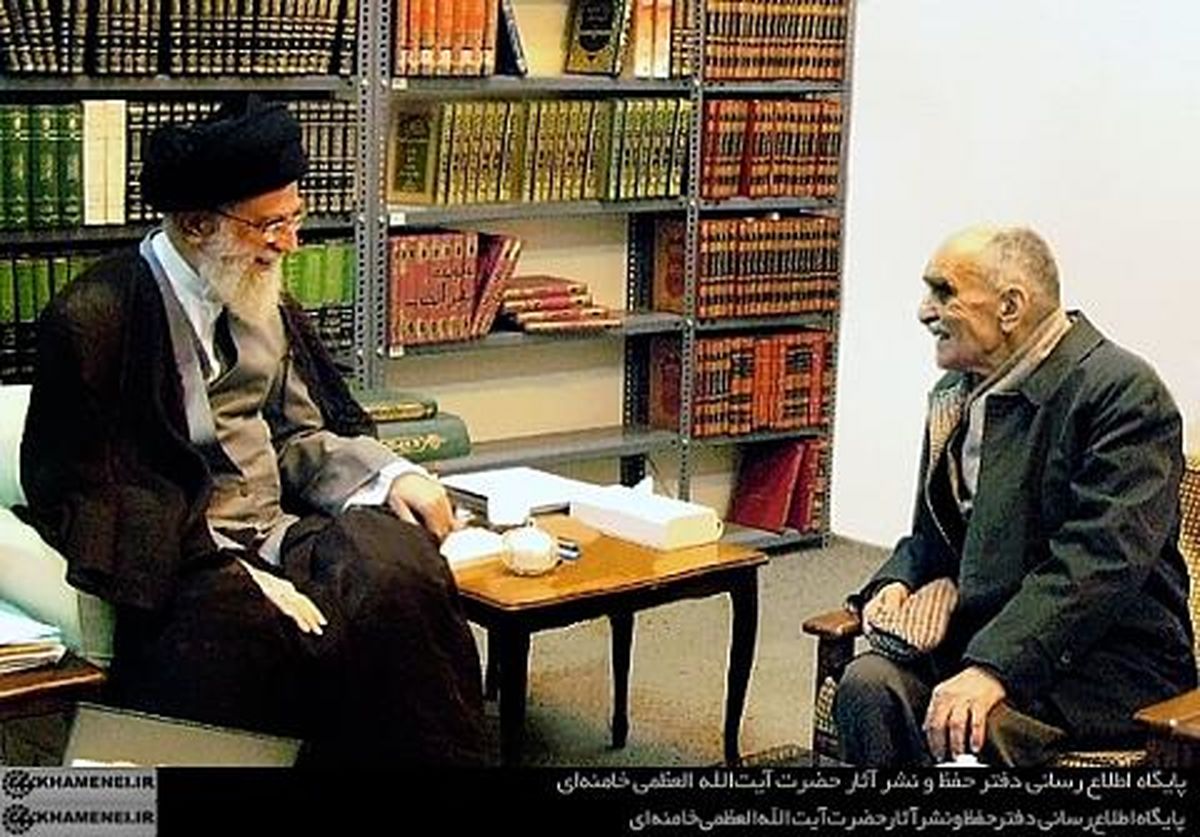 تصویر: دیدار ایرج افشار با رهبرانقلاب