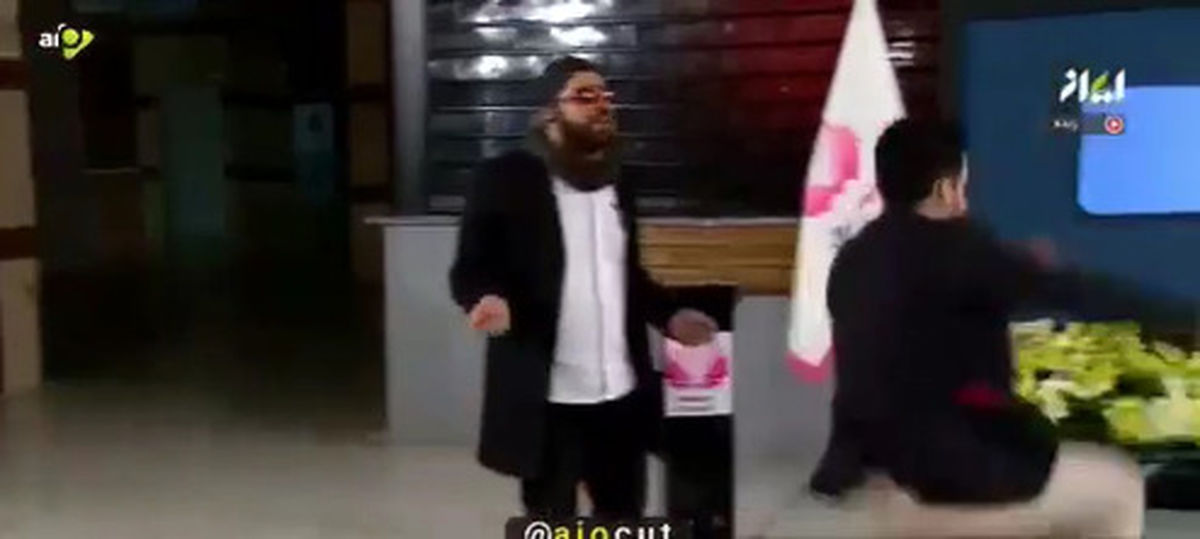 تقلید صدای عادل فردوسی‌پور و حرکات علی دایی روی آنتن زنده تلویزیون! +فیلم