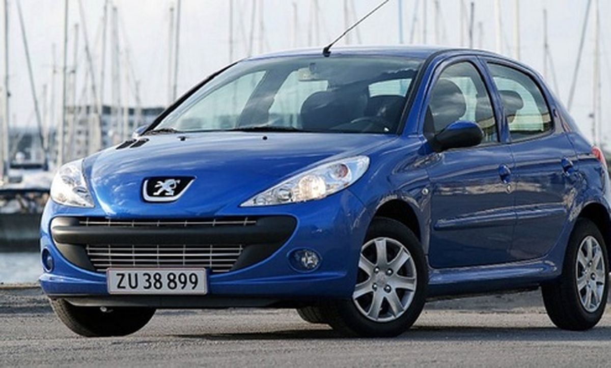 سقوط 20 میلیونی قیمت خودرو در بازار / دلالان خودرو در آستانه ورشکستگی + قیمت ها