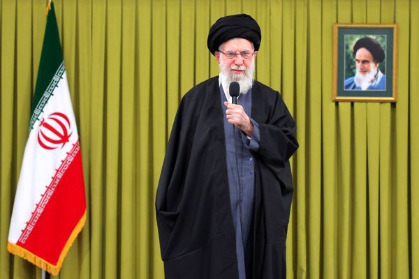 ملت عزیز ایران دشمنان را مأیوس کردید