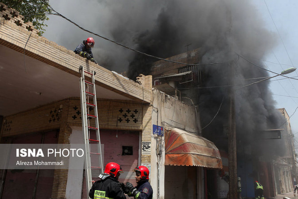تصاویر: آتش سوزی در بازار رضوان اهواز