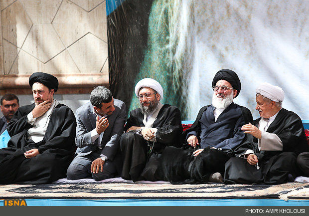 احوالپرسی احمدی نژاد و هاشمی / عکس