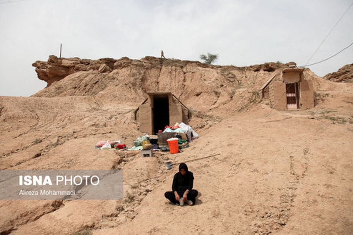 تپه‌های «حمیدیه»، پناهگاه سیل زدگان (عکس)