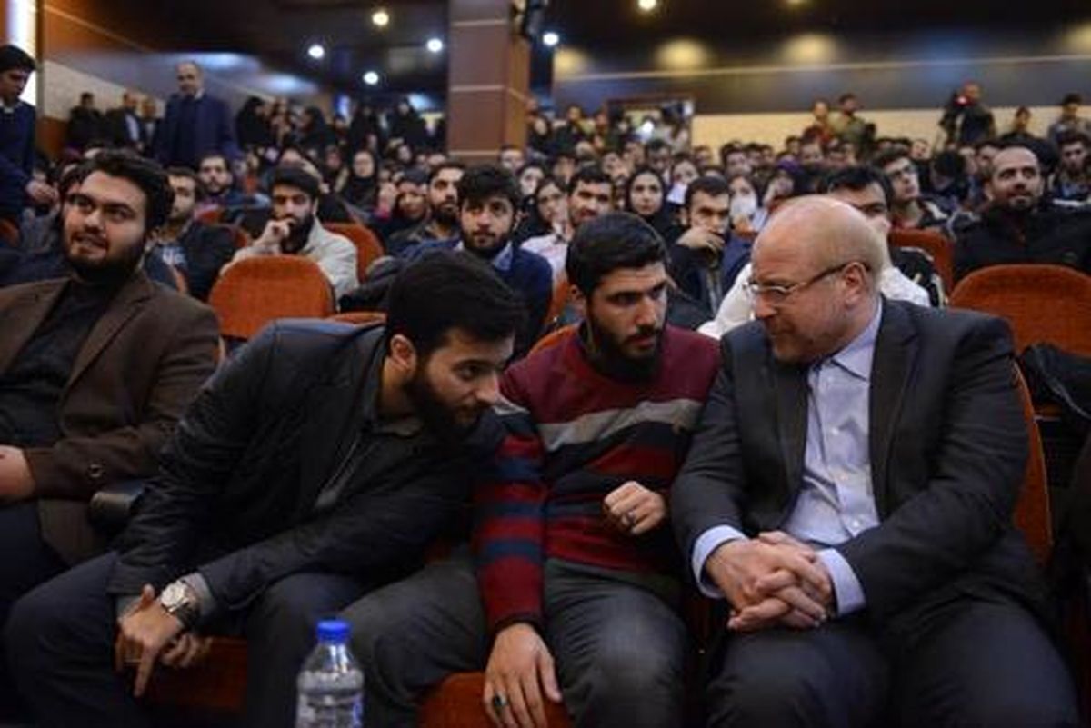 تصاویر: سخنرانی قالیباف در مراسم روز دانشجو