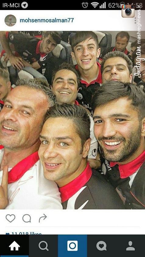 عکس: خوشحالی پرسپولیسیها در هواپیما