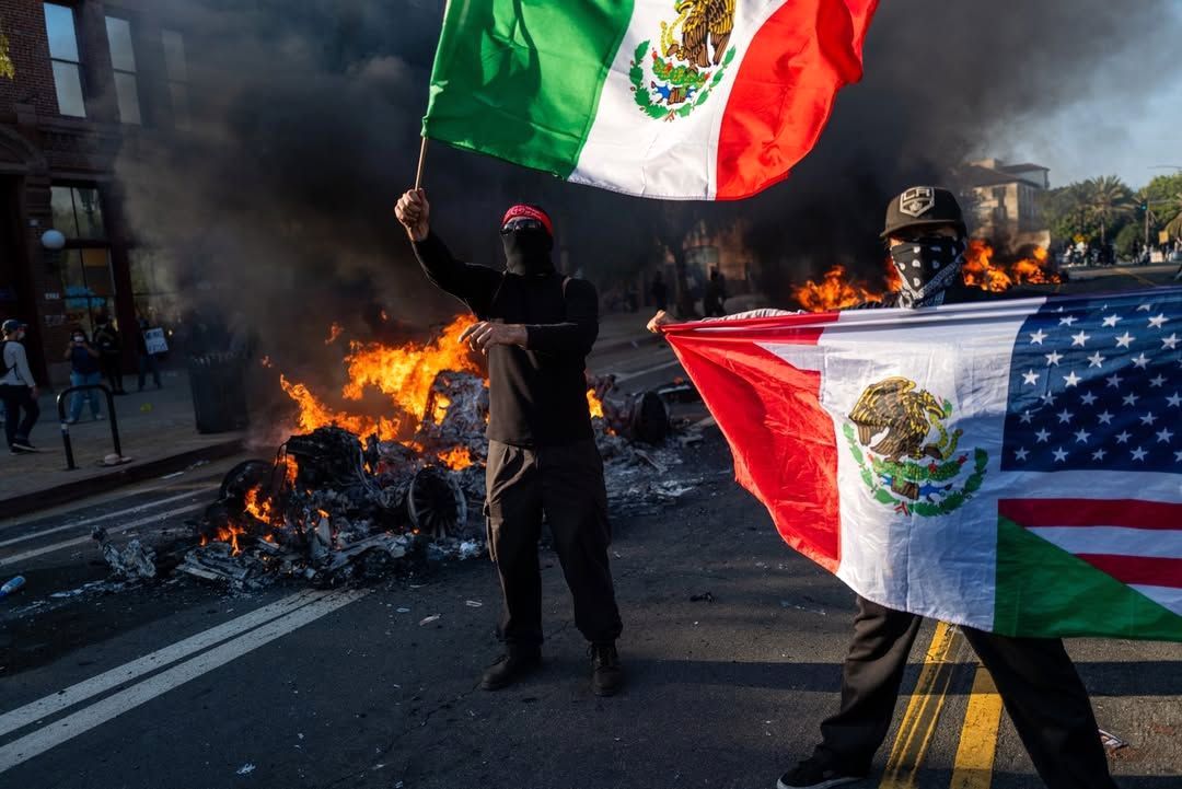 تصاویری از درگیری های دیروز لس آنجلس آمریکا