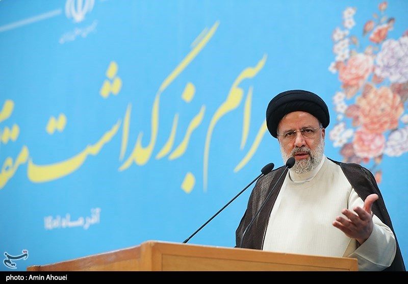 رئیس‌‌جمهور: برخی حجاب کاملی ندارد اما دلداده آرمان‌های انقلاب هستند 