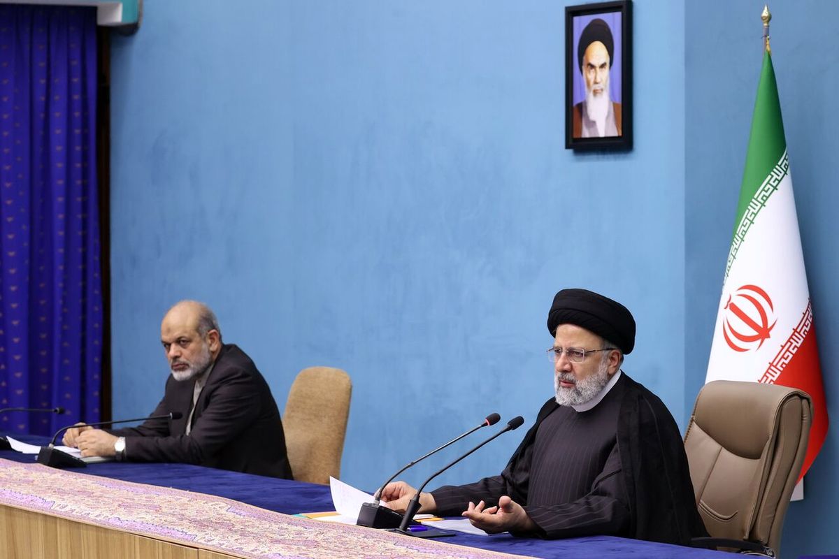 قاچاق کالا به مثابه خنجری بر پیکر تولید است