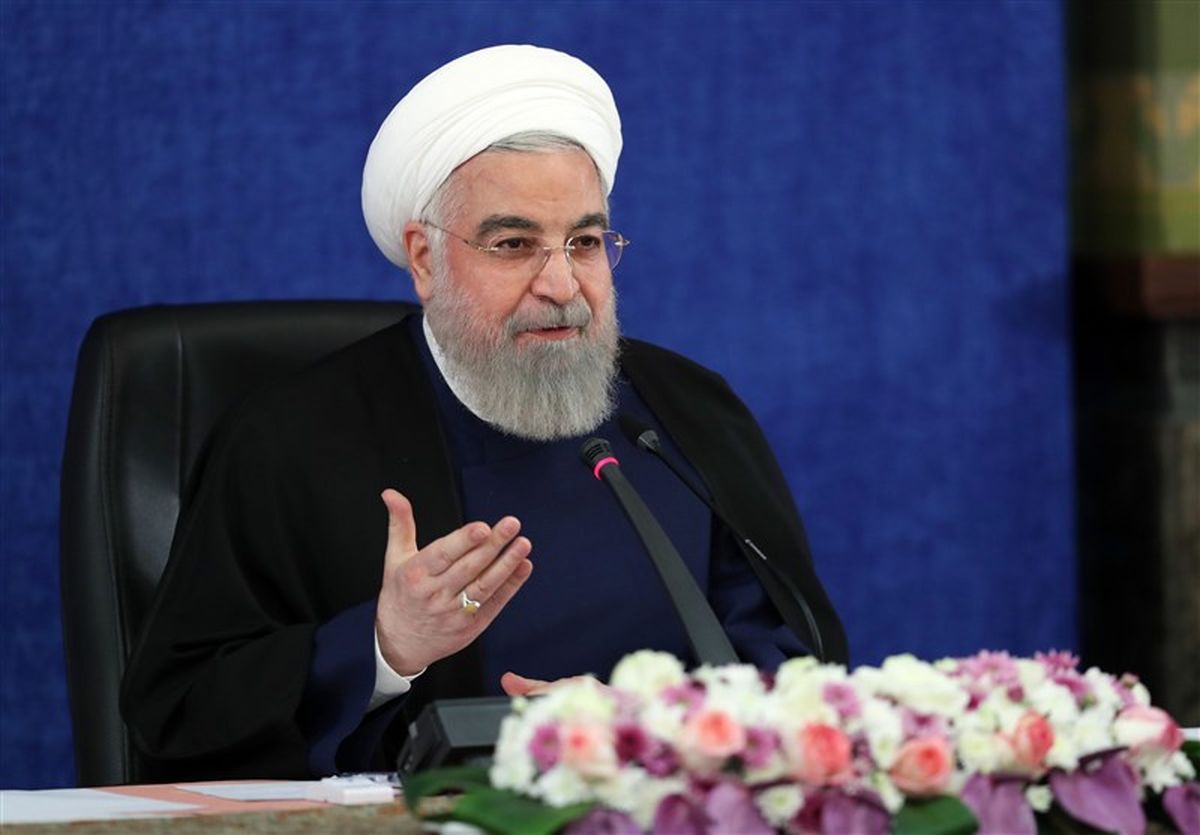 روحانی: مشکل جامعه کارگری صنفی بوده و هیچ سویه سیاسی ندارد