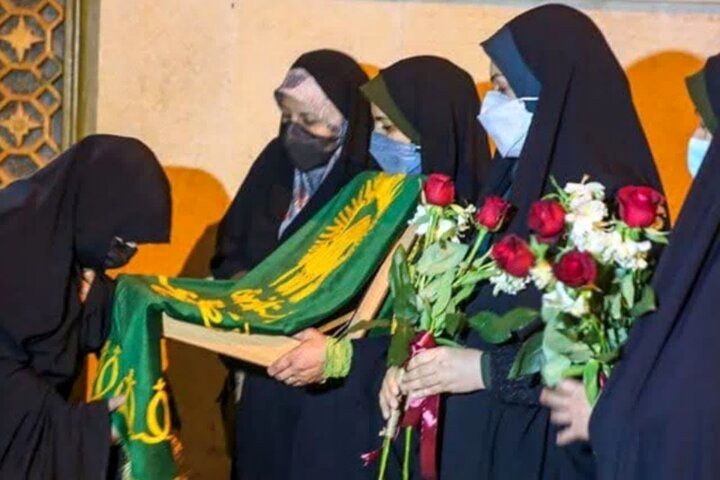 ۶ زندانی توسط خدمه خواهر کفشداری حرم مطهر رضوی آزاد شدند