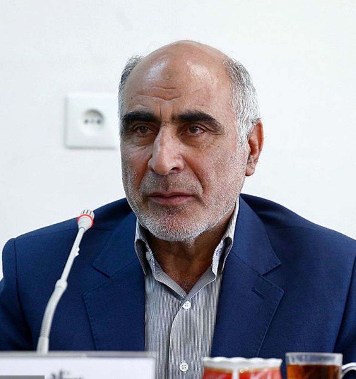 حمله به قالیباف توطئه دشمن است