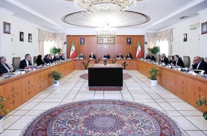 تصمیمات دولت در حوزه صنعت برق