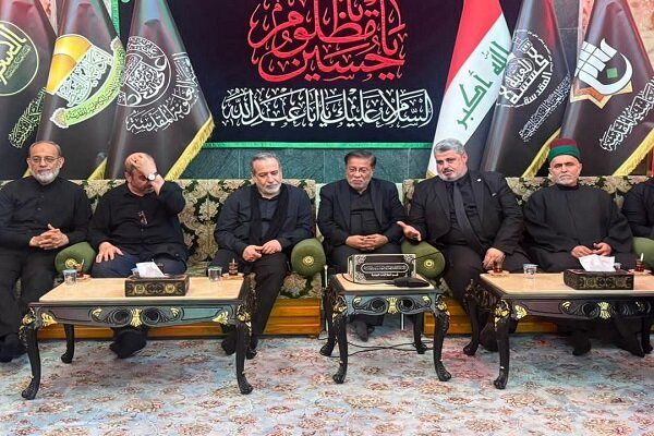 عراقچی با تولیت حرم امام حسین (ع) در کربلا دیدار کرد