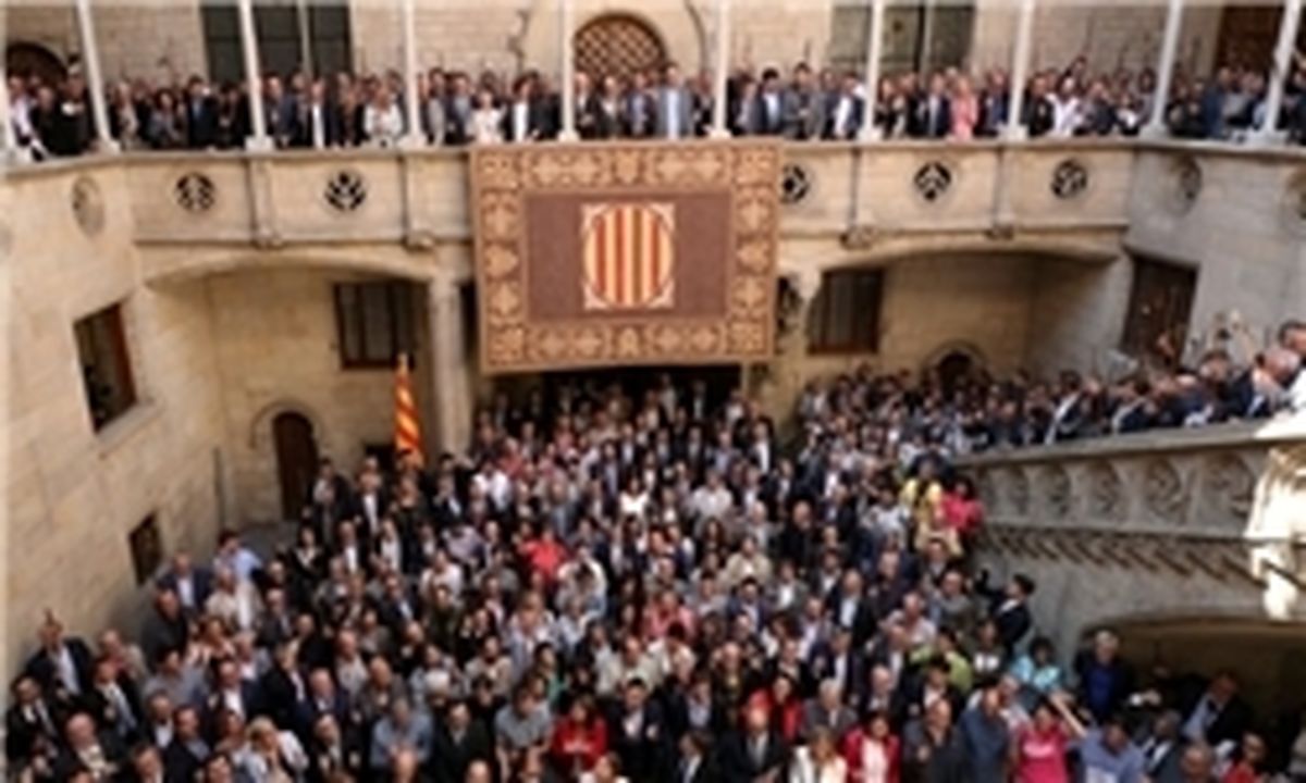 پارلمان کاتالونیا تشکیل جلسه داد