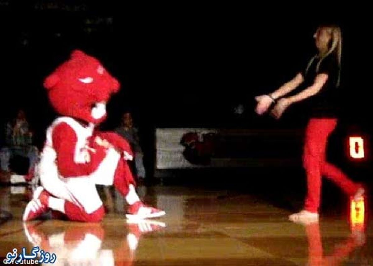 خواستگاری متفاوت در دانشگاه/تصاویر