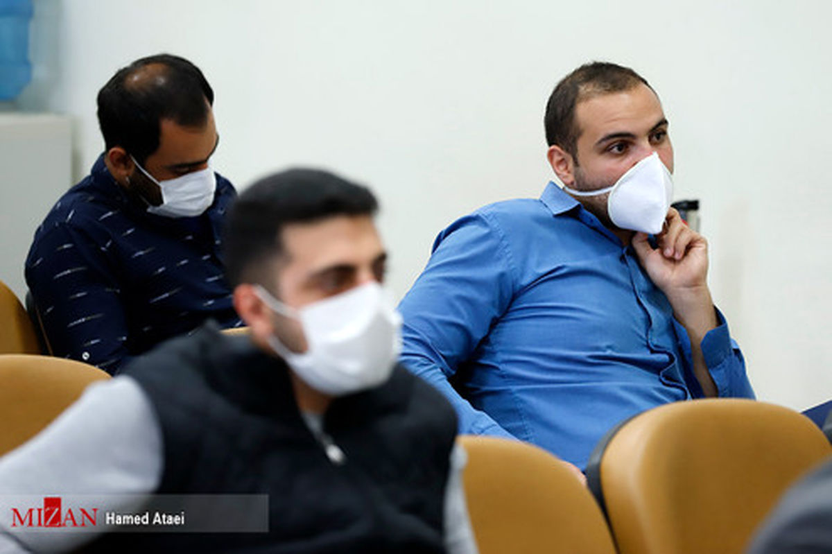 تصاویر: دادگاه رسیدگی به اتهامات ۲۱ متهم به اخلال در نظام اقتصادی