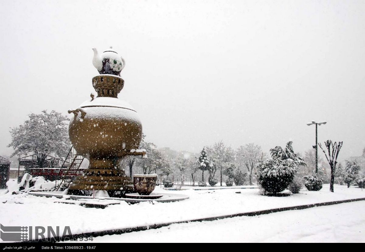 گزارش تصویری: بارش سنگین برف در بروجرد