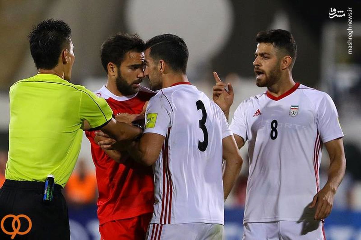 عکس: لحظه درگیری حاج صفی با بازیکن سوریه