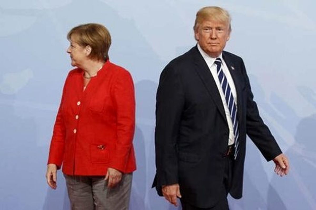 ترامپ با مرکل «سادیستی» برخورد کرد