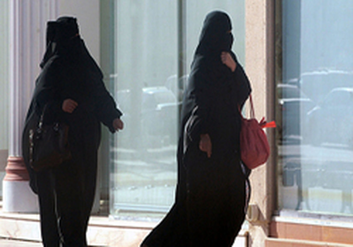 اپلیکیشن جدیدی که مانع از فرار زنان عربستانی میشود!