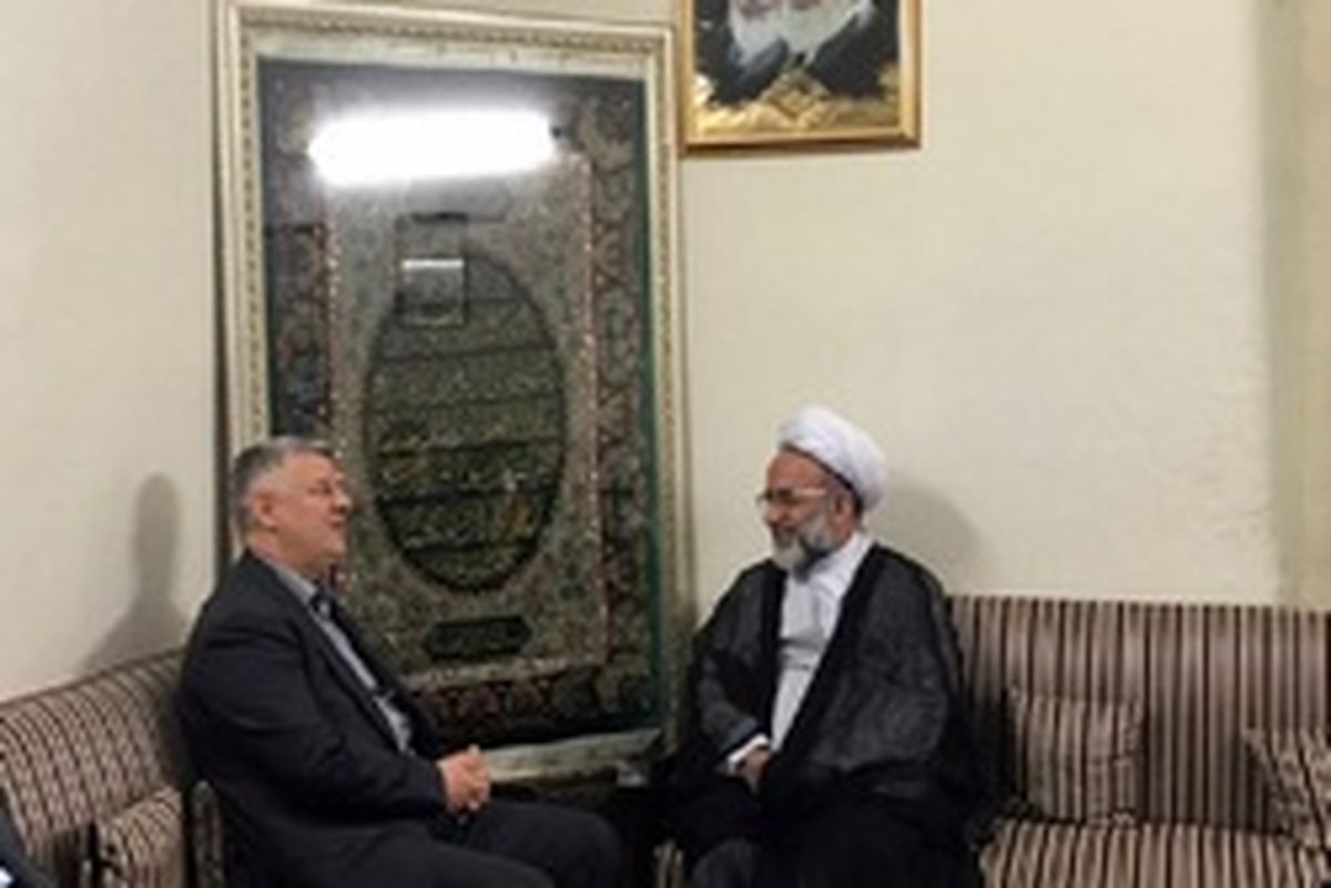 امیر خانزادی: نیروی دریایی ایران حرف اول را در منطقه می‌زند