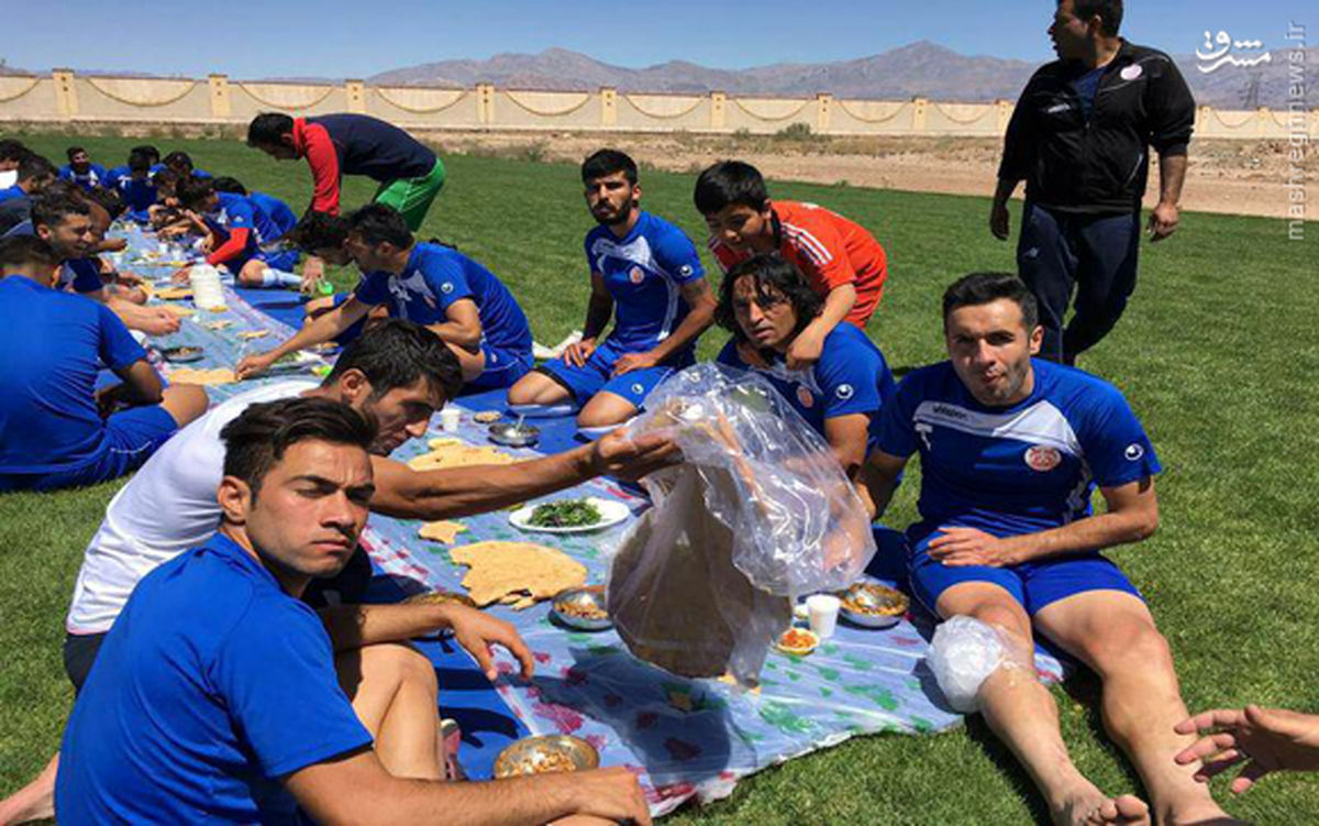 عکس: ترفند آبگوشتی میثاقیان برای صعود به لیگ برتر
