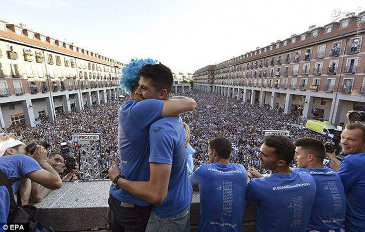 عکس: جشن صعود تیم خواهان طارمی به لالیگا
