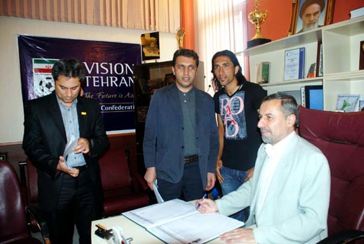 ثبت قرارداد جاسم كرار با استقلال