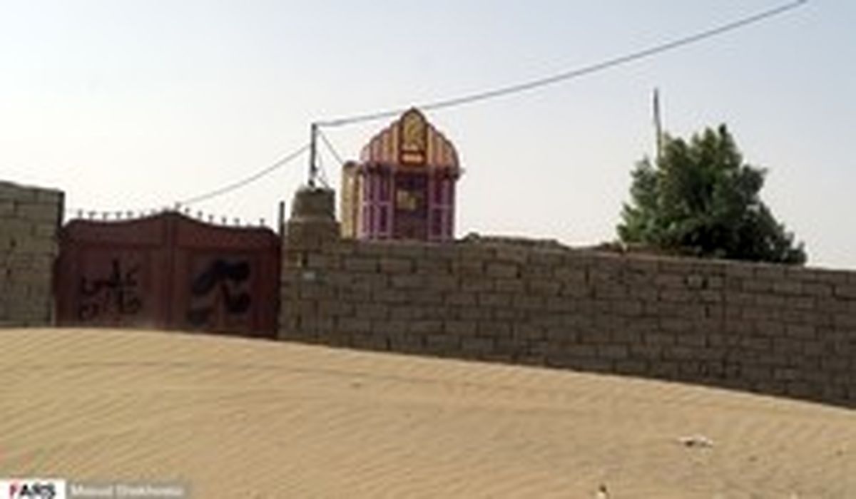 طوفان شن خانههای سیستان را بلعیده است +تصاویر