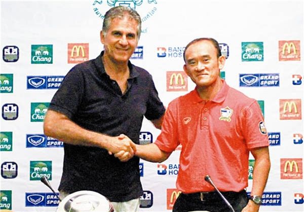 دیدار کارلوس کی‌روش و مربی تایلند/عکس