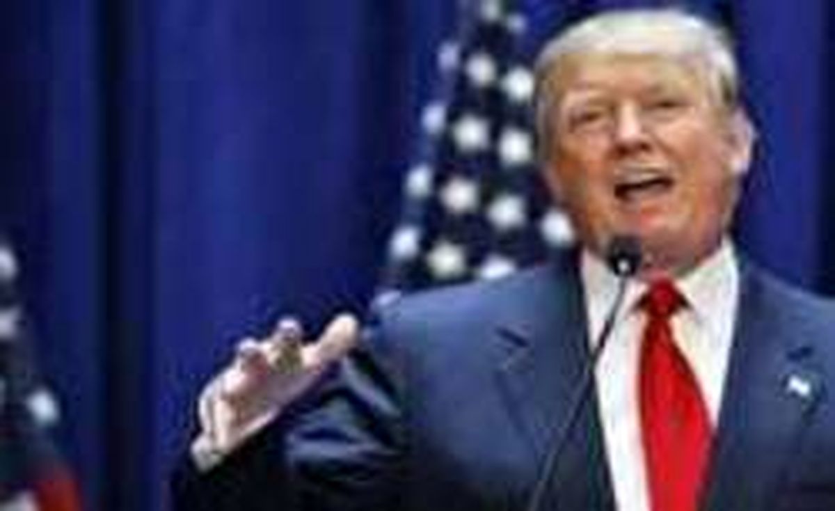 پالتوی ترامپ سوژه شد! +عکس