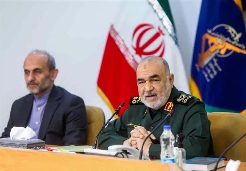 نشست فرمانده کل سپاه با جبلی و معاونین صداوسیما