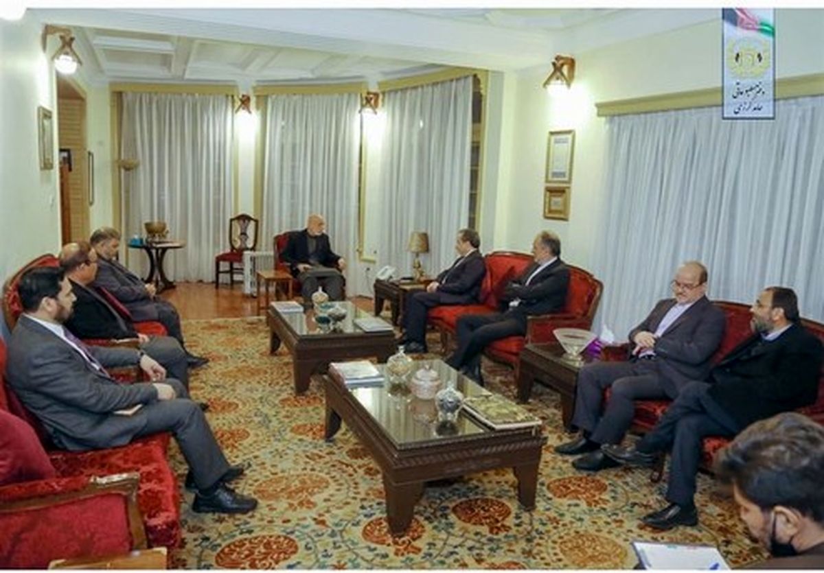 عراقچی با حامد کرزی دیدار کرد