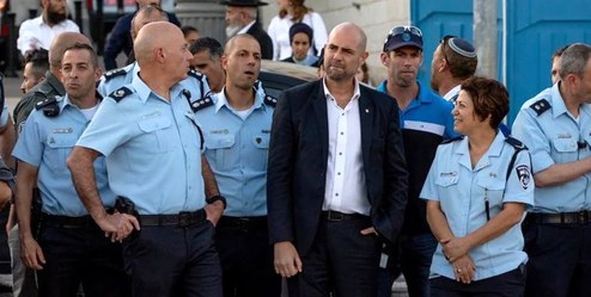 وزیر امنیت عمومی سعی در خفه‌کردن اعتراضات ضد نتانیاهو دارد