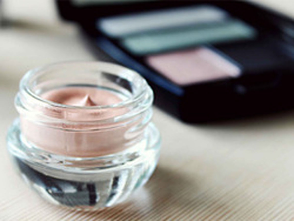 ۶ مرحله برای یک آرایش چشم ساده و زیبا