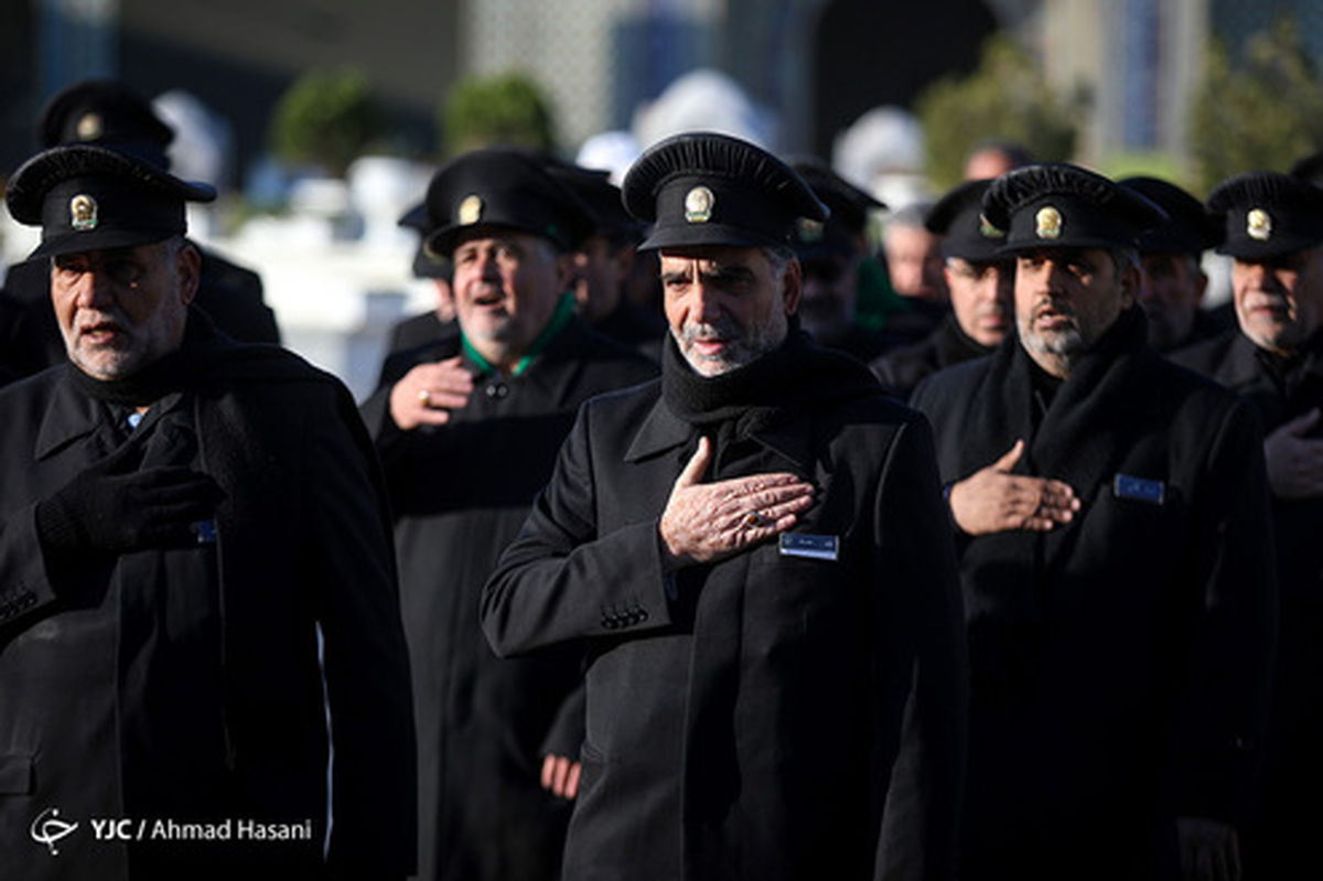 تصاویر: عزاداری خادمین امام رضا (ع) در روز شهادت امام عسکری