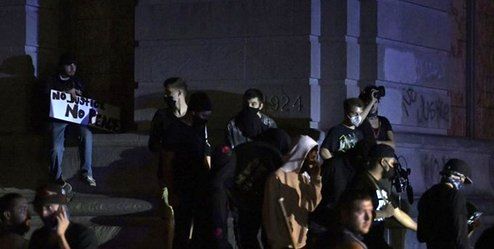 خبر ترامپ از اعزام گارد ملی جهت سرکوب اعتراضات