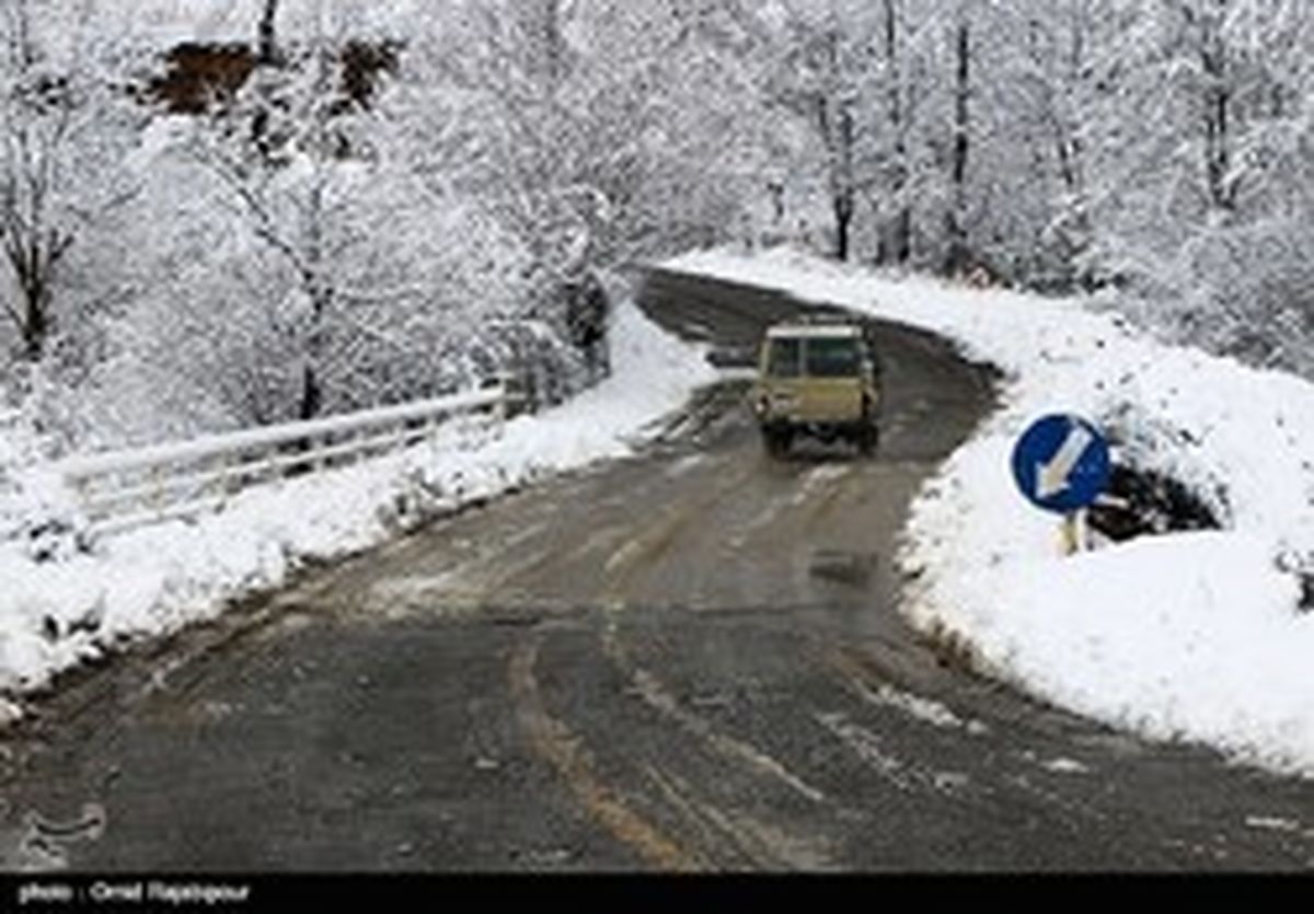 هشدار پلیس درباره بارش برف و احتمال یخ‌زدگی جاده‌ها