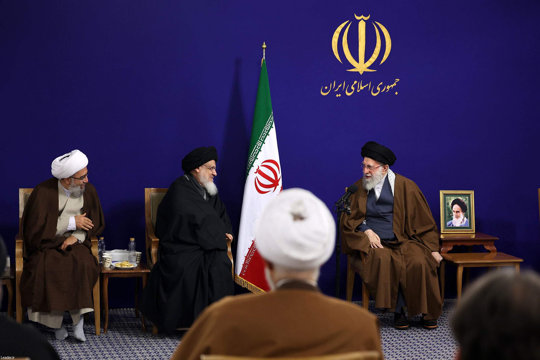 رهبر انقلاب: آیت‌الله میلانی با فعالان سیاسی مرتبط بود اما مرزبندی هم داشت