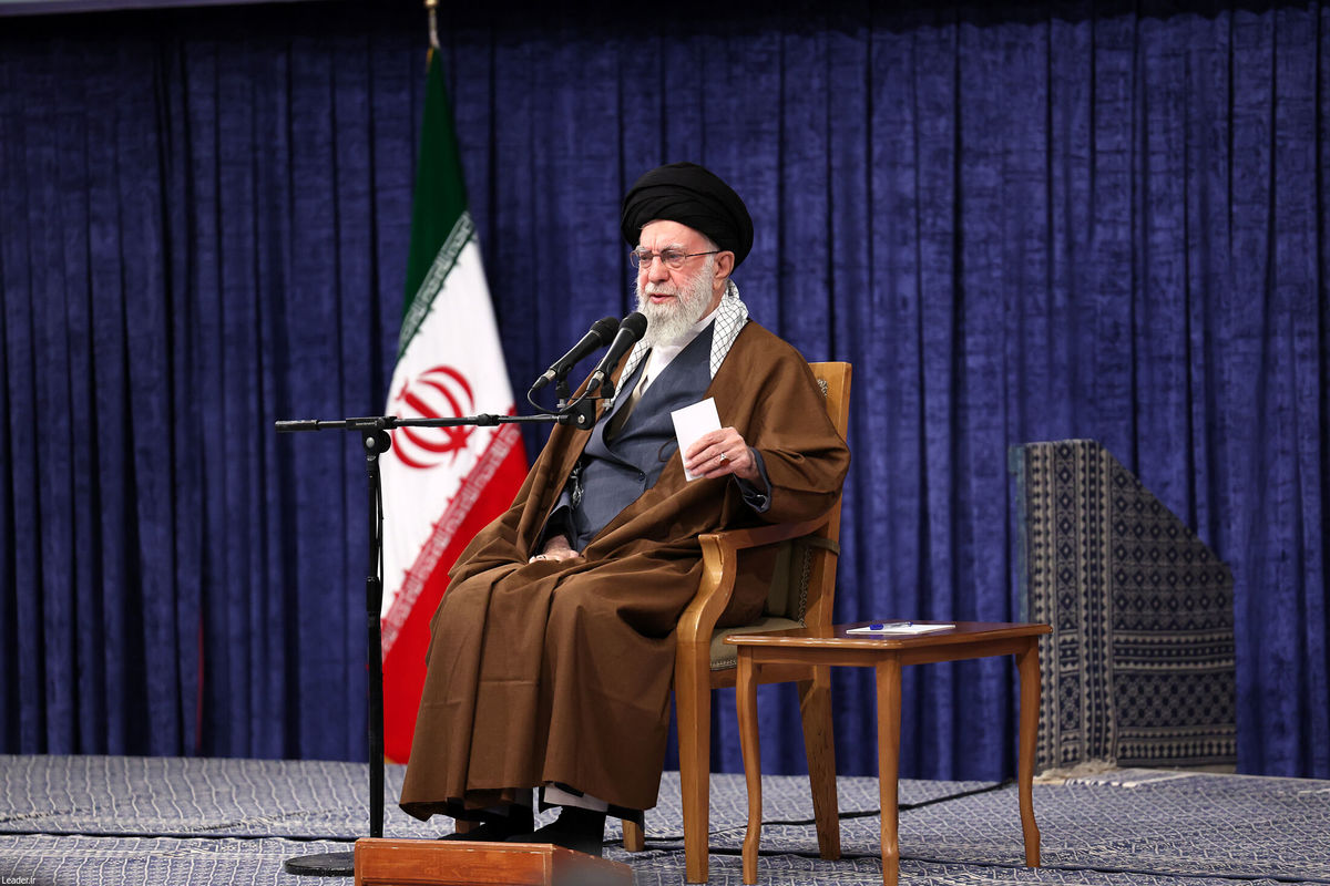 رهبر انقلاب: موشکهای ایرانی آمادهاند؛ اگر لازم باشد باز هم استفاده میکنیم