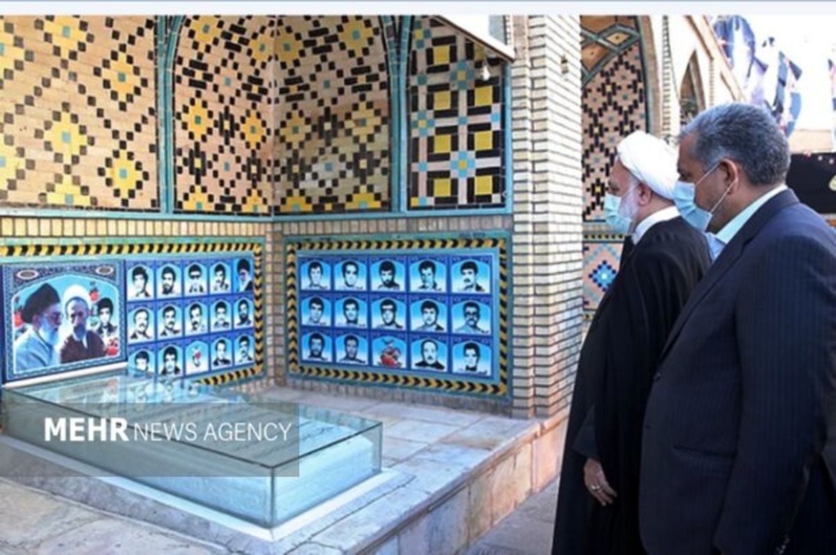 اژه ای از یادمان دفاع مقدس اهواز دیدن کرد