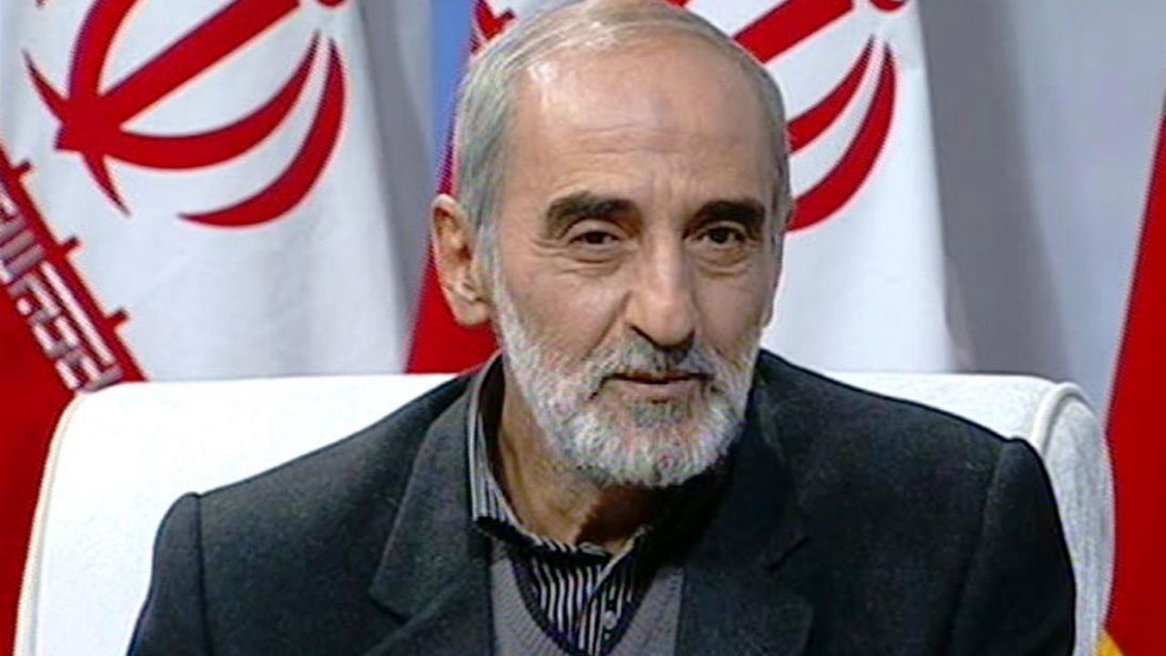 واکنش شریعتمداری به بیانات لاریجانی 