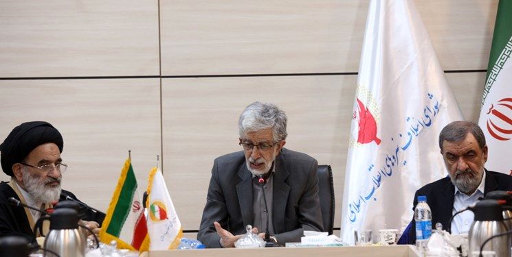 حداد عادل: ما باید همه تلاش مان برای را حل مشکلات مردم انجام بدهیم